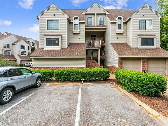 2nd image of 747 Rock Crest Ct APT 201
