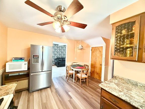 4th image of 4738 Mill Stream Ct