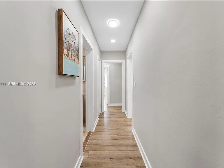7705 SW 66th St — Photo 28