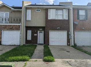 8209 Edinburgh St, New Orleans, LA 70118