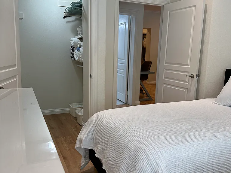 3136 Watermarke Pl — Photo 18