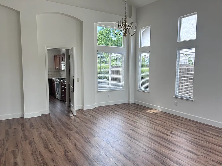 3171 Autumn Chase Cir — Photo 3