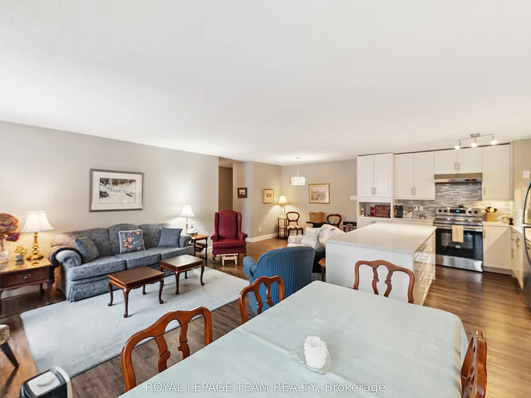 2951 Riverside Dr #306 — Photo 9