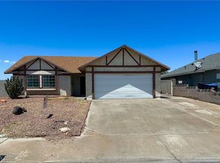 533 Zuber Ave, Henderson, NV 89011