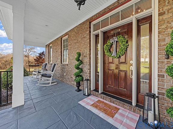 5th image of 3088 Greywalls Dr