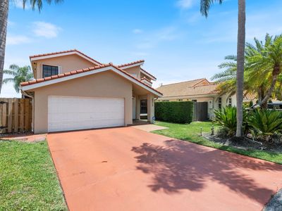 8313 NW 188th Terrace, Hialeah, FL, 33015