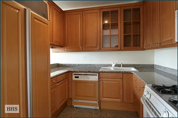 Rented by Brown Harris Stevens | media 14