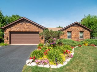 2300 Lakeside Dr, Aurora, IL 60504