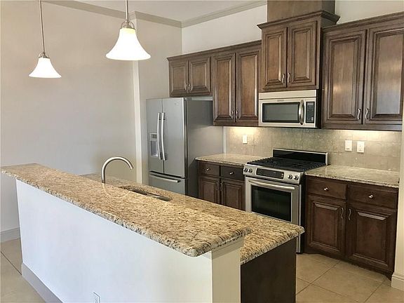 2nd image of 10555 Steinbeck Ct