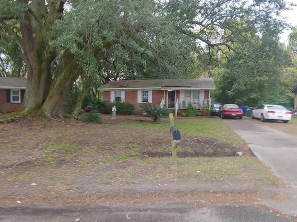 1445 Westwood Dr, Charleston, SC 29412