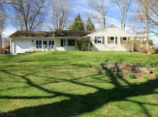 108 Bending Oak Dr, Bellefonte, PA 16823