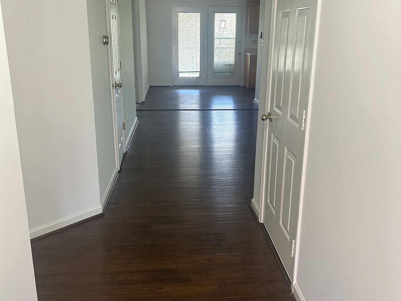 2 bed, 1300 sqft, $1,600 — Photo 2