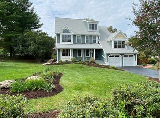 13705 Frankford Cir, Centreville, VA 20120
