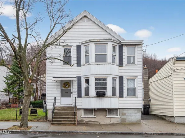 1266 5th Avenue, Troy, NY 12180