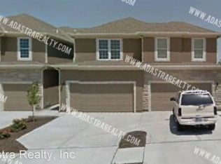 21786 W 123rd Ter, Olathe, KS 66061