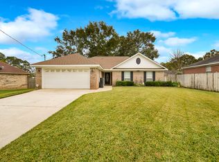 6918 Hidden Pines Dr, Theodore, AL 36582