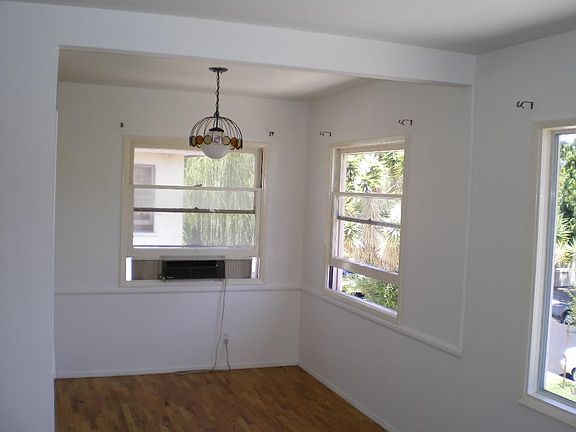 4th image of 1517 S Bedford St APT 3