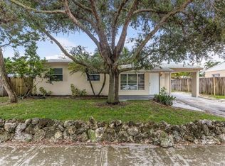 6410 SW 16th Ct, North Lauderdale, FL 33068