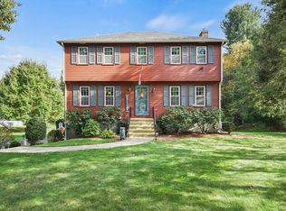 6 Nicole Dr, Millbury, MA 01527