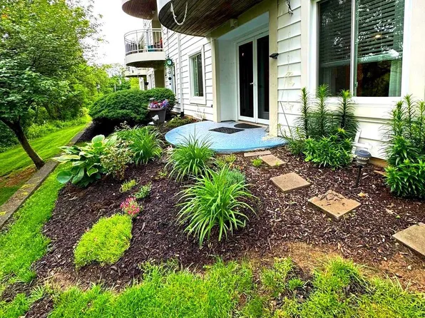 325 Pleasanton Rd #B12, Westminster, MD 21157