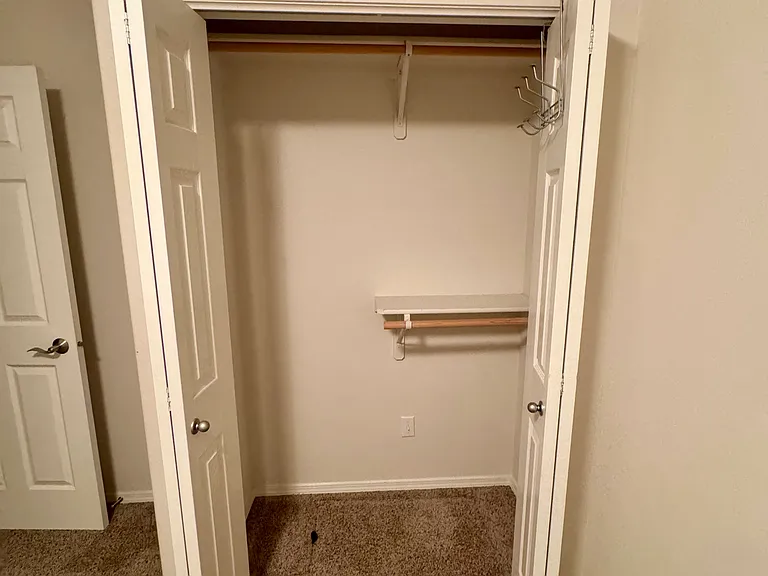 5711 Sapphire Loop #30B — Photo 6
