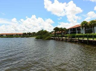 6102 SE Landing Way APT 11-2, Stuart, FL 34997