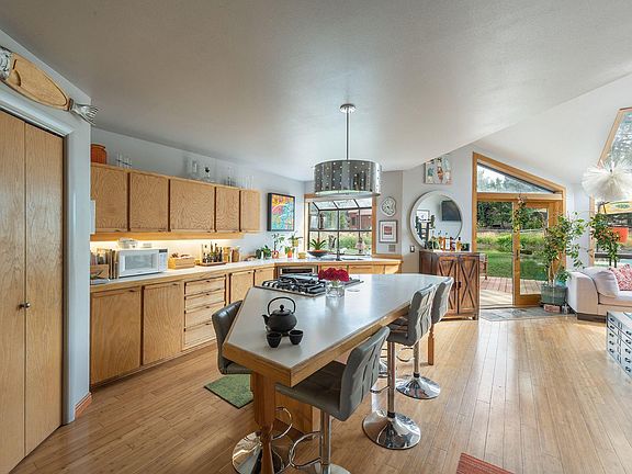 4th image of 1435 W Silver Meadows Dr #48