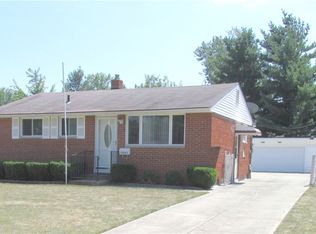 15563 Southway Dr, Brookpark, OH