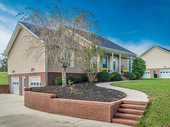 4th image of 2925 Eagle Landing Dr