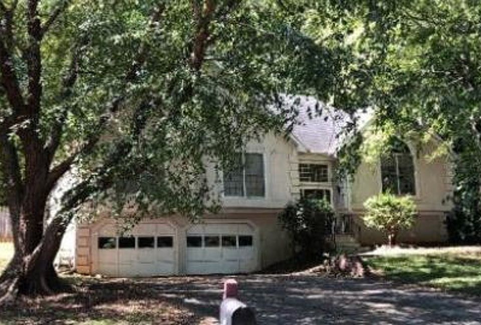 218 Tennis Court Ln NW, Kennesaw, GA 30144 | Zillow