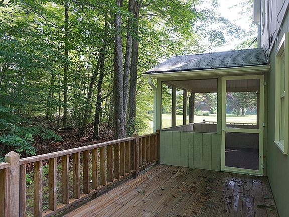 5th image of 376 Long Bow Ln