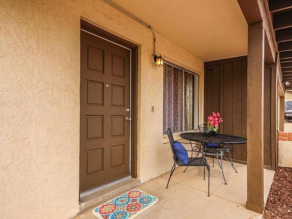 3rd image of 3860 W Orangewood Dr
