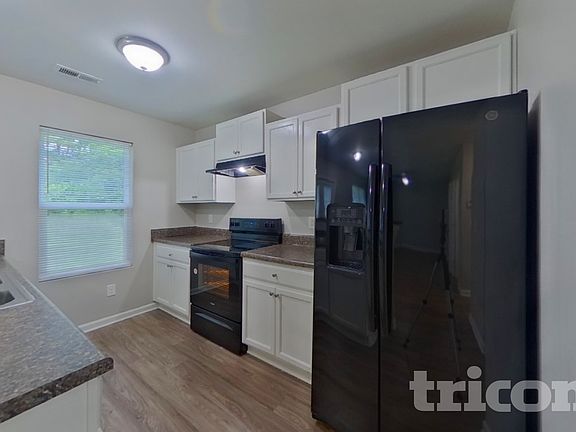 5th image of 513 Gentle Breeze Ln