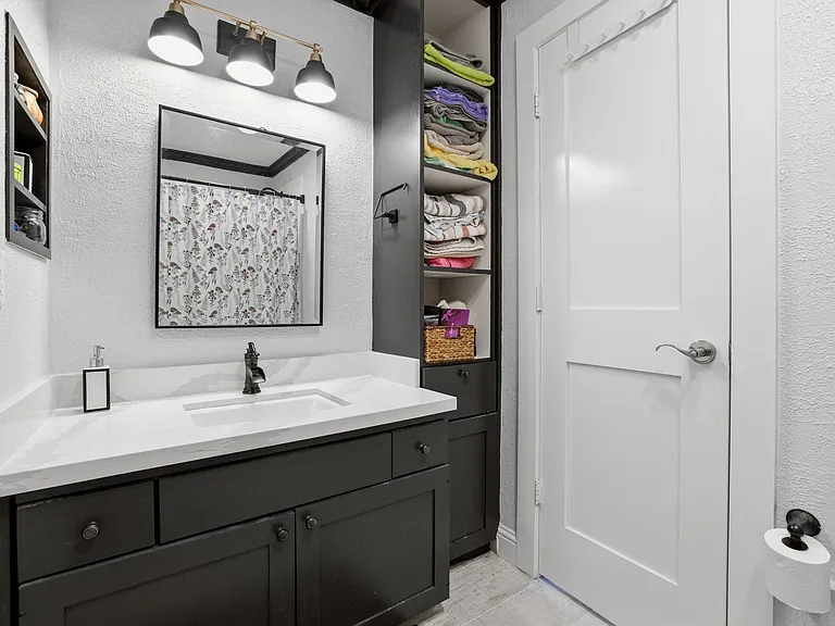 6408 Burgoyne Rd #157 — Photo 9