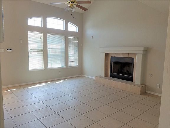 4th image of 3321 Tierra Jazmin Ln