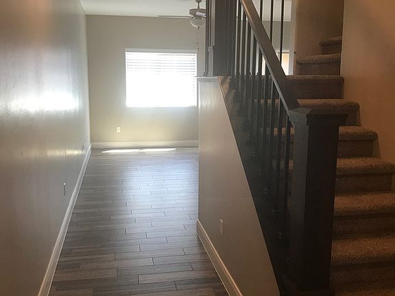 4th image of 2520 Blackhawk Dr Unit 80
