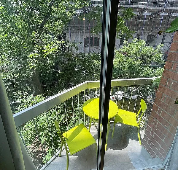 184 Thompson St #1G — Photo 1