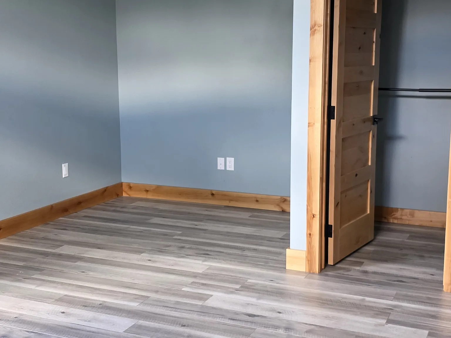 2 bed, 1400 sqft, $2,200 — Photo 4