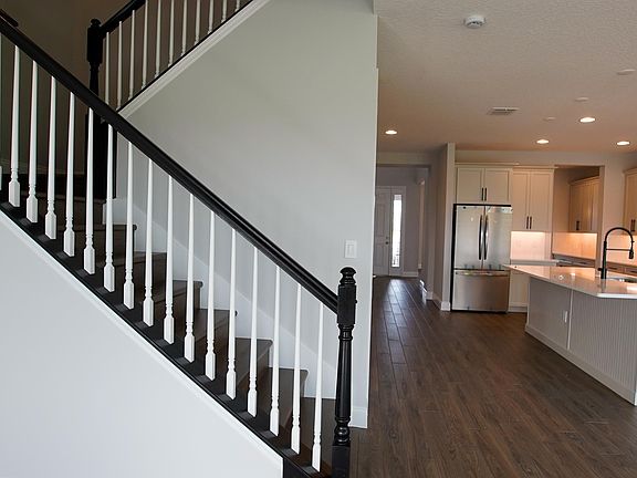 2nd image of 12182 Eastmoor Dr