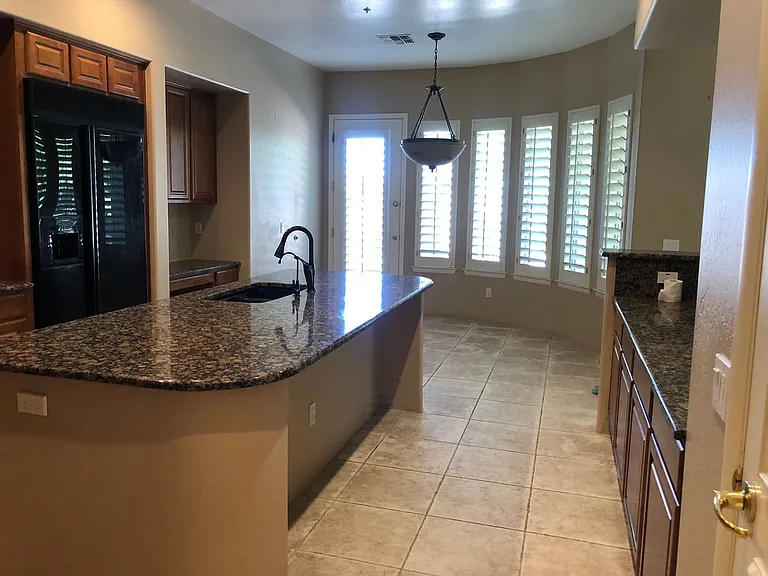 21948 N 79th Pl — Photo 10