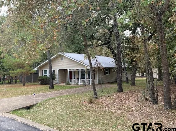 3347 Bandera St, Athens, TX 75752