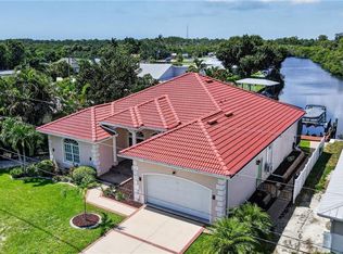 1298 Thompson St, North Fort Myers, FL 33903