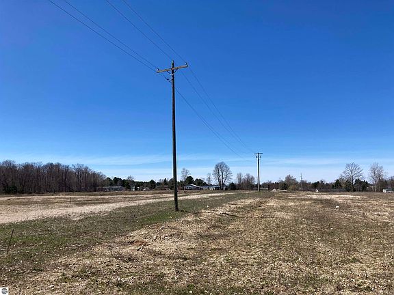 4th image of 0 Sawyer Woods Dr