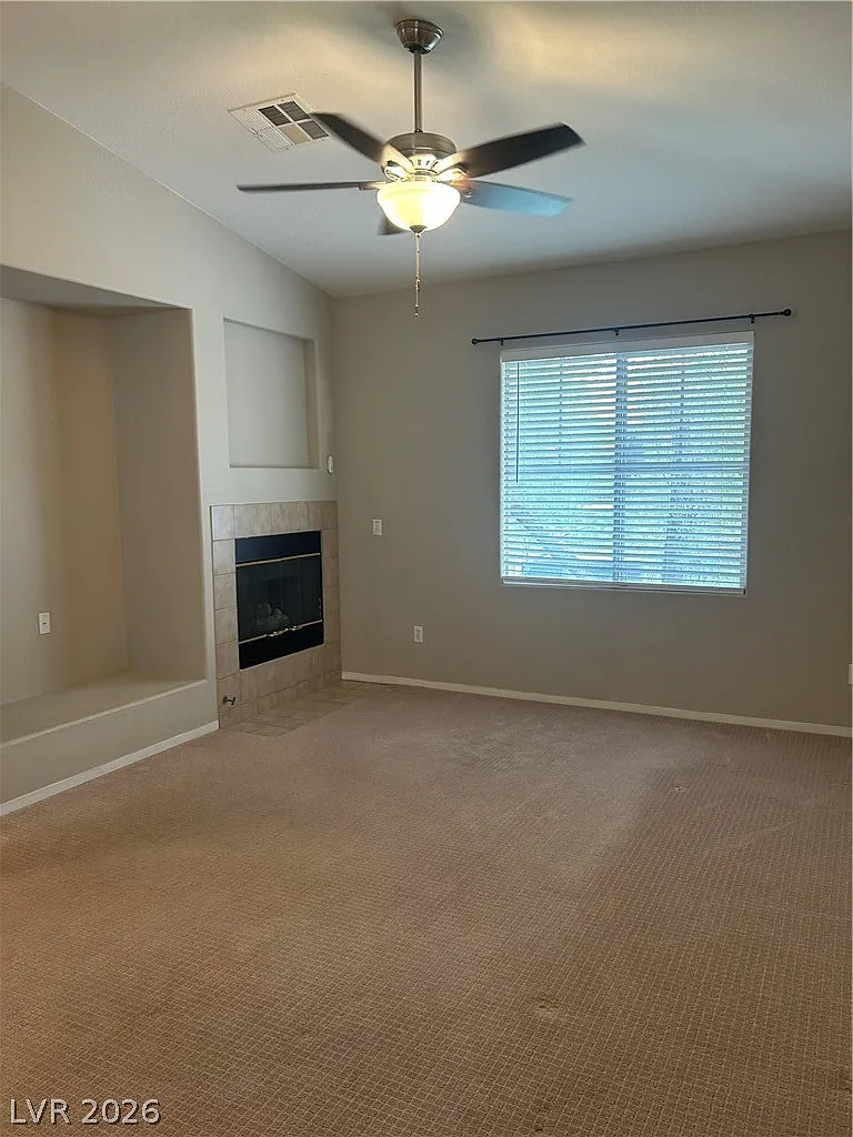 2 bed, 2.0 bath, 1269 sqft, $1,727 — Photo 3