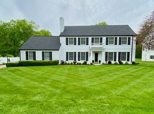 3 Willow Hill Rd, Saint Louis, MO 63124