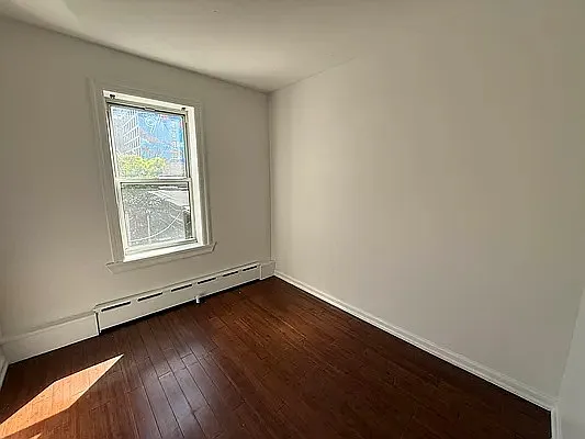 556 Sackett St #1 — Photo 4