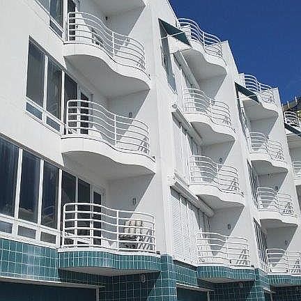 3rd image of 4950 Bayshore Blvd APT 22D