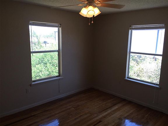 3rd image of 802 S 17th St