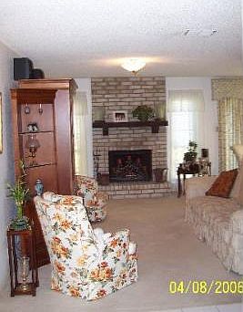 4th image of 6902 SPRING LARK DR