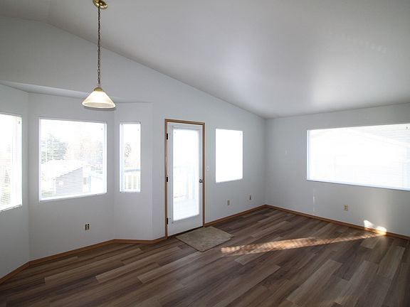 2nd image of 730 SE 8th Ave APT B201